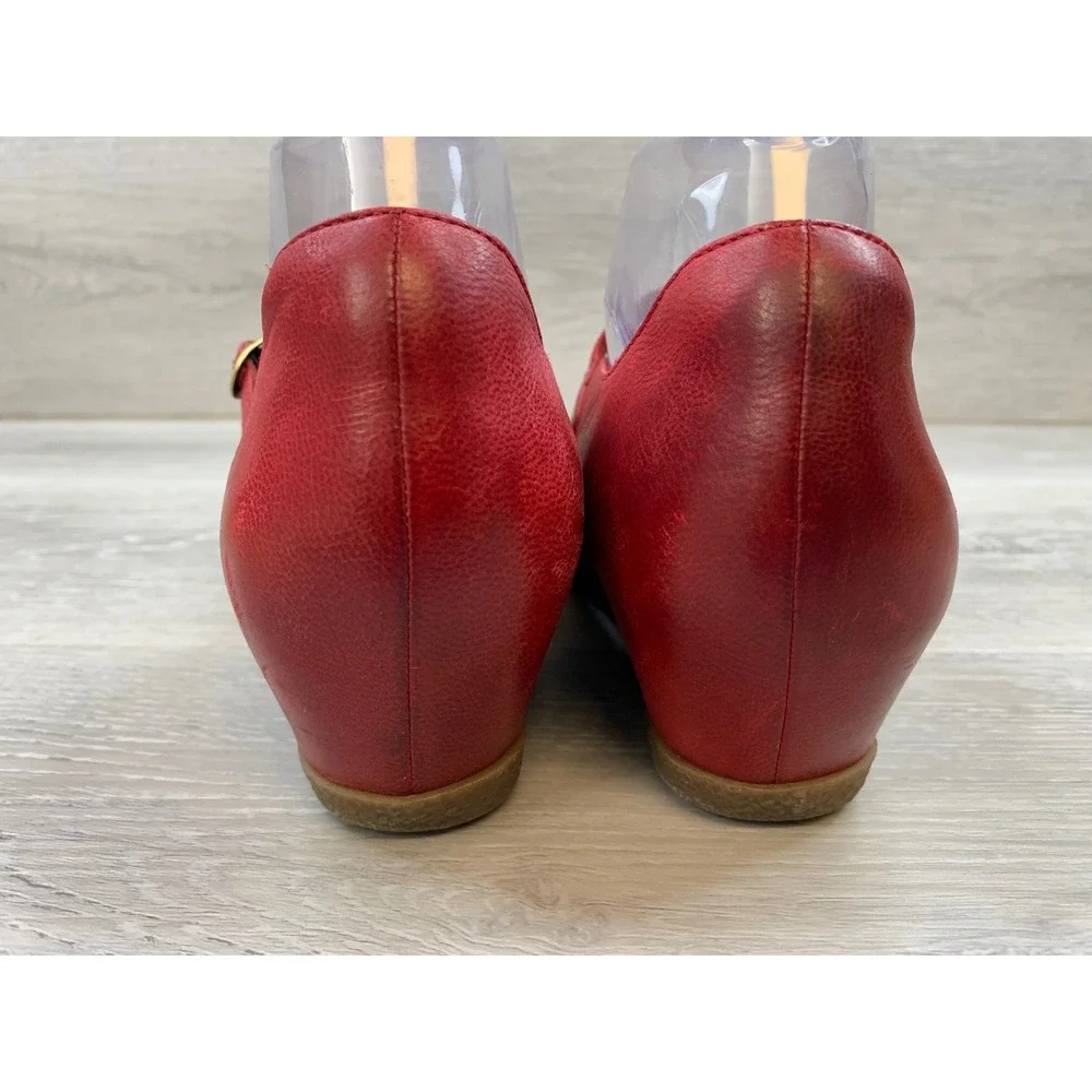 Dansko Women's Red Leather Mary Jane Wedge Round Toe Buckle 8.5 Comfort Shoes